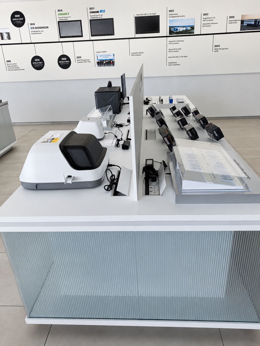 SD Biosensor product display interior and fitted display joinery.